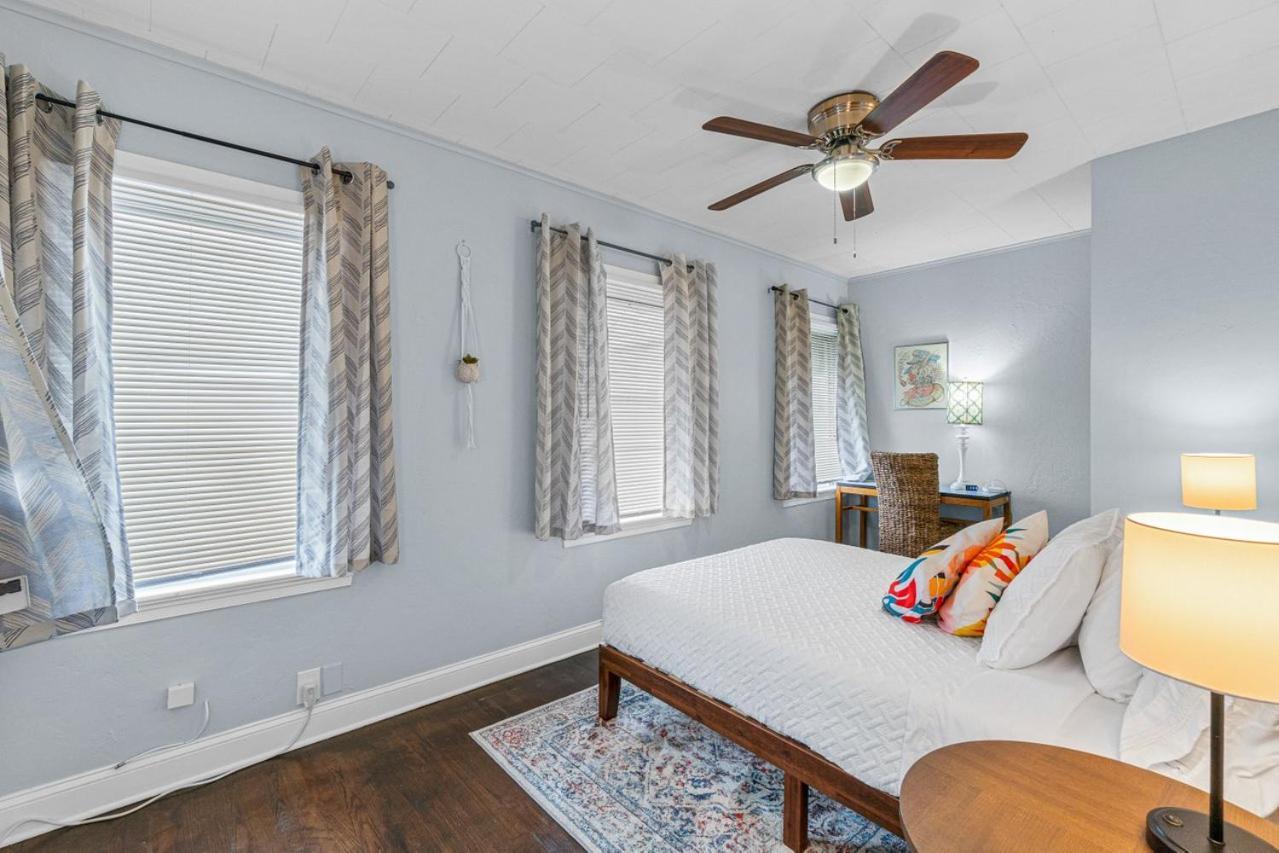 Steps To Beach & Downtown! Spacious Beach Bungalow #2 Lake Worth Beach Eksteriør bilde