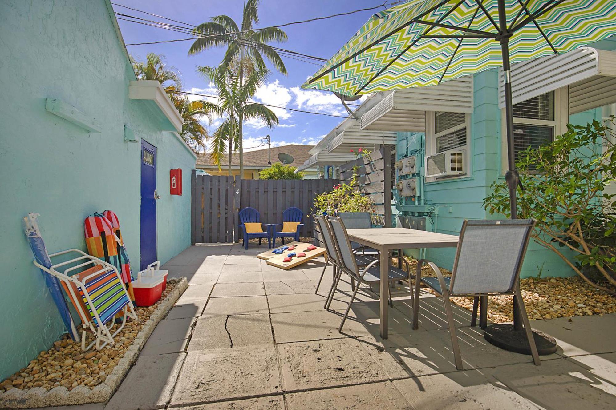 Steps To Beach & Downtown! Spacious Beach Bungalow #2 Lake Worth Beach Eksteriør bilde