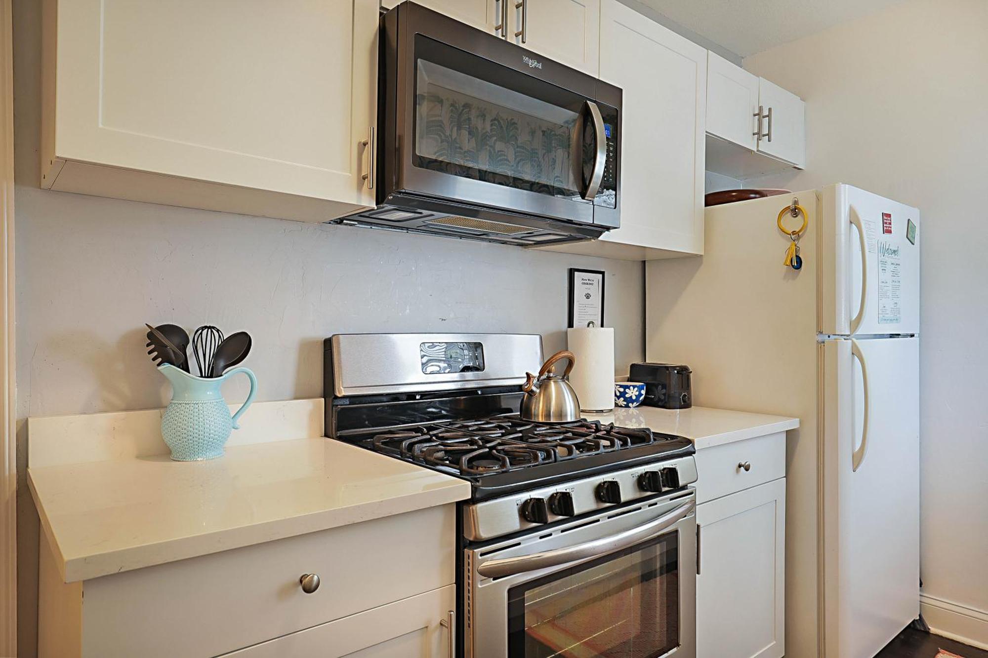 Steps To Beach & Downtown! Spacious Beach Bungalow #2 Lake Worth Beach Eksteriør bilde